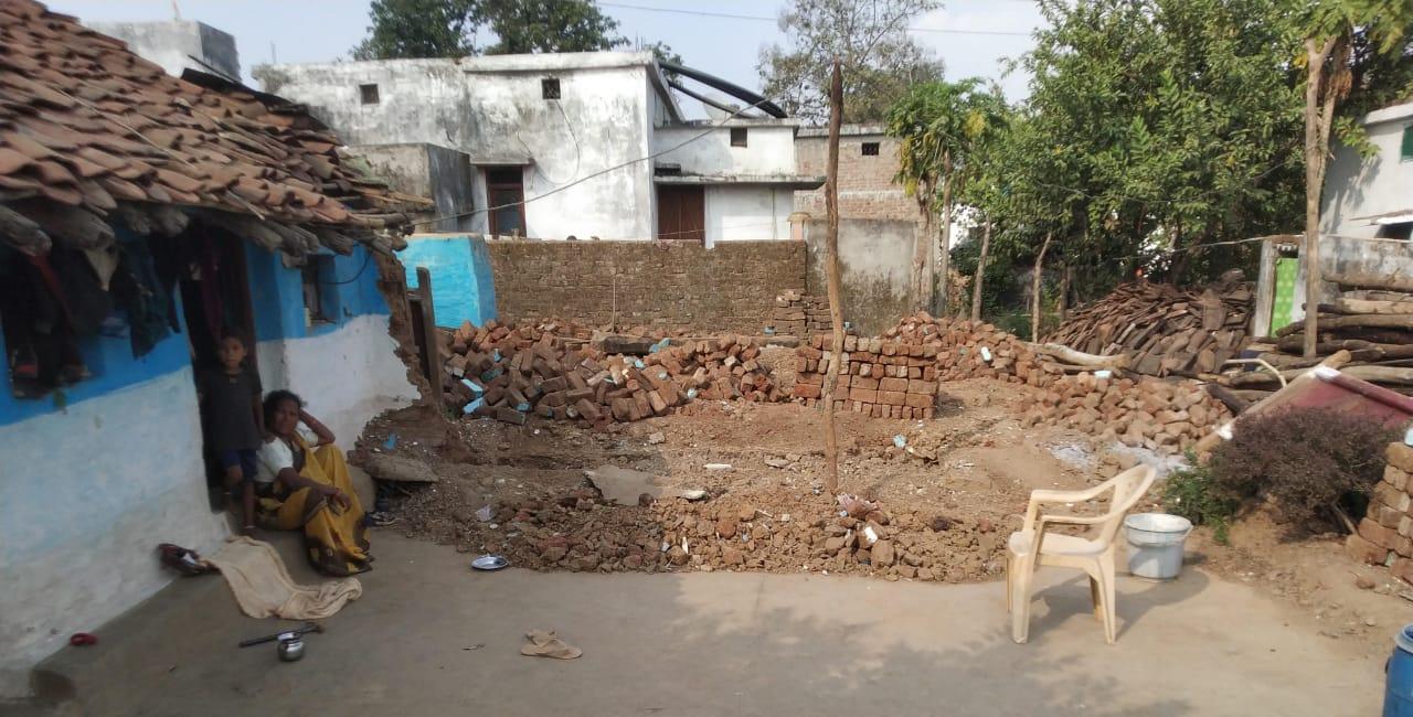 Property for Sale in Tindni, Mandla – ₹10 Lakh