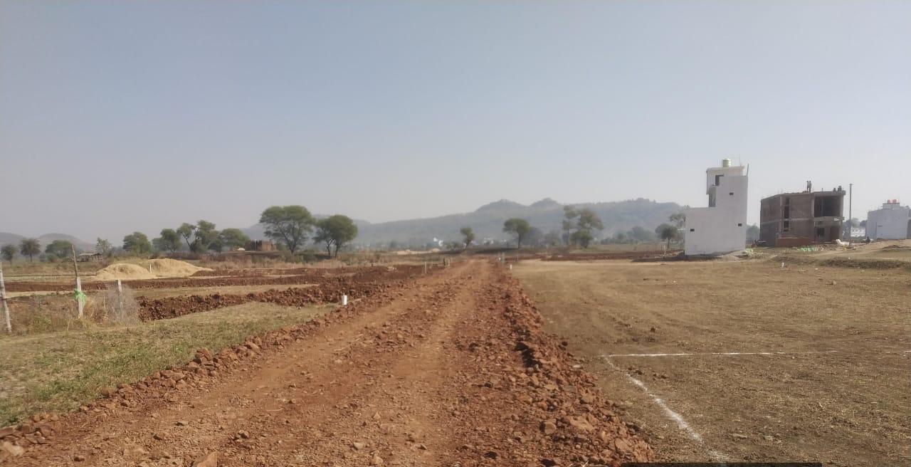 10 Residential Plots for Sale Near Sardar Patel College, Mandla – ₹1200/sqft