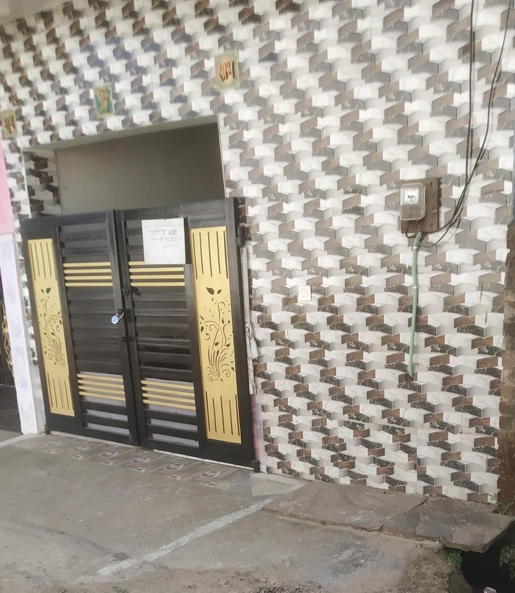Family Room Available for Rent – Comfortable & Secure